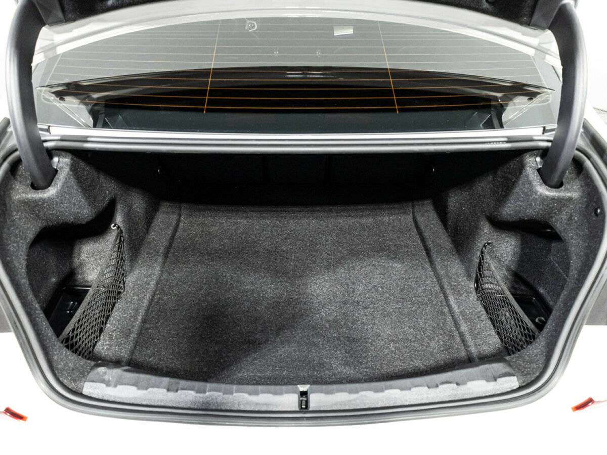 BMW 3 серии с пробегом — 2020 год. Фото: #21