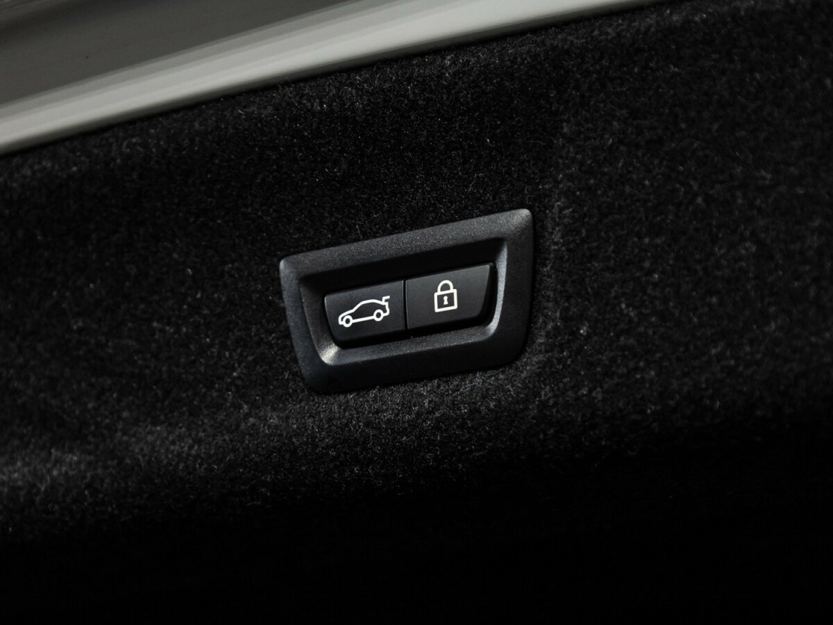 BMW 3 серии с пробегом — 2020 год. Фото: #22