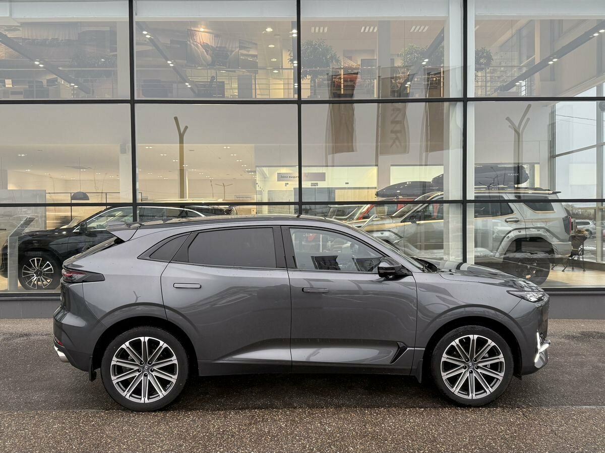 Changan UNI-K с пробегом — 2024 год. Фото: #3