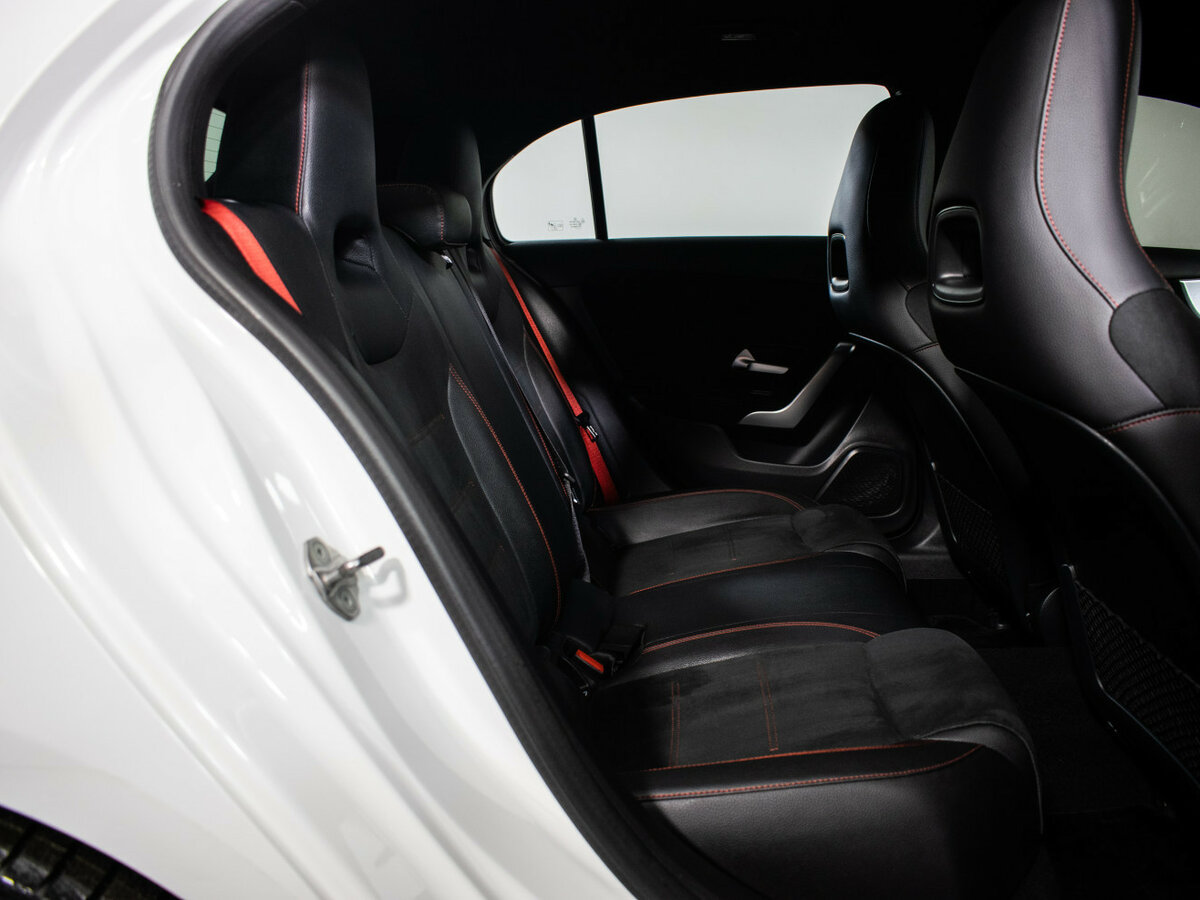Mercedes-Benz A-Класс AMG с пробегом — 2021 год. Фото: #6