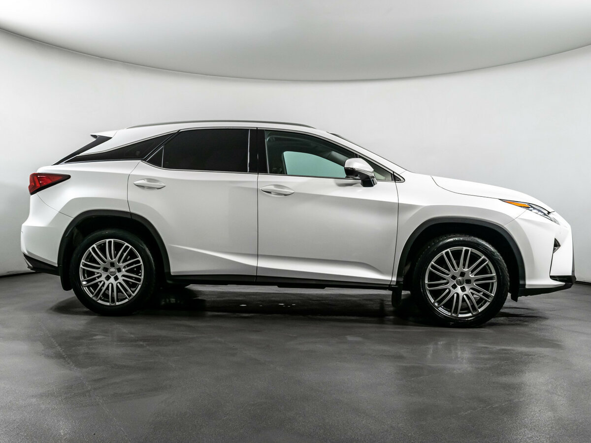 Lexus RX с пробегом — 2016 год. Фото: #3