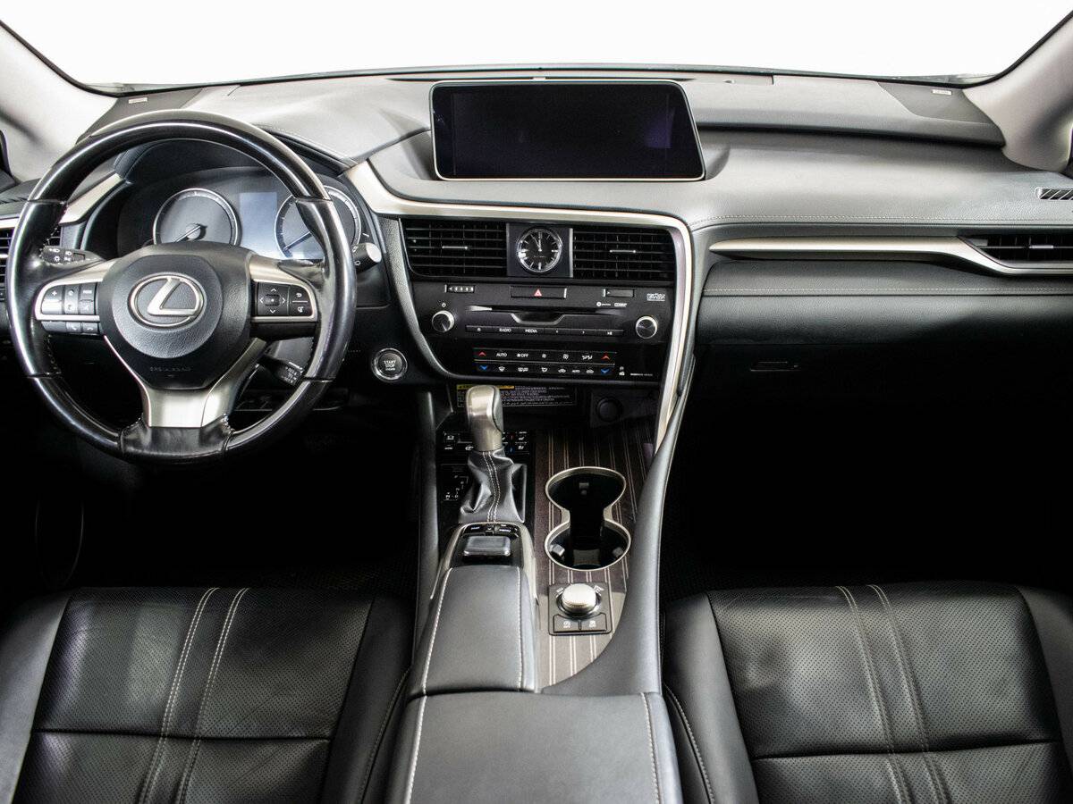 Lexus RX с пробегом — 2016 год. Фото: #11
