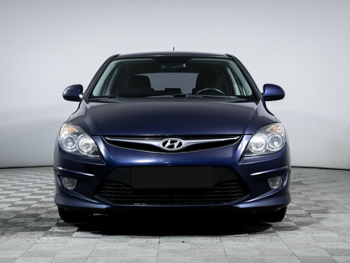Hyundai i30 с пробегом — 2010 год. Фото: #1