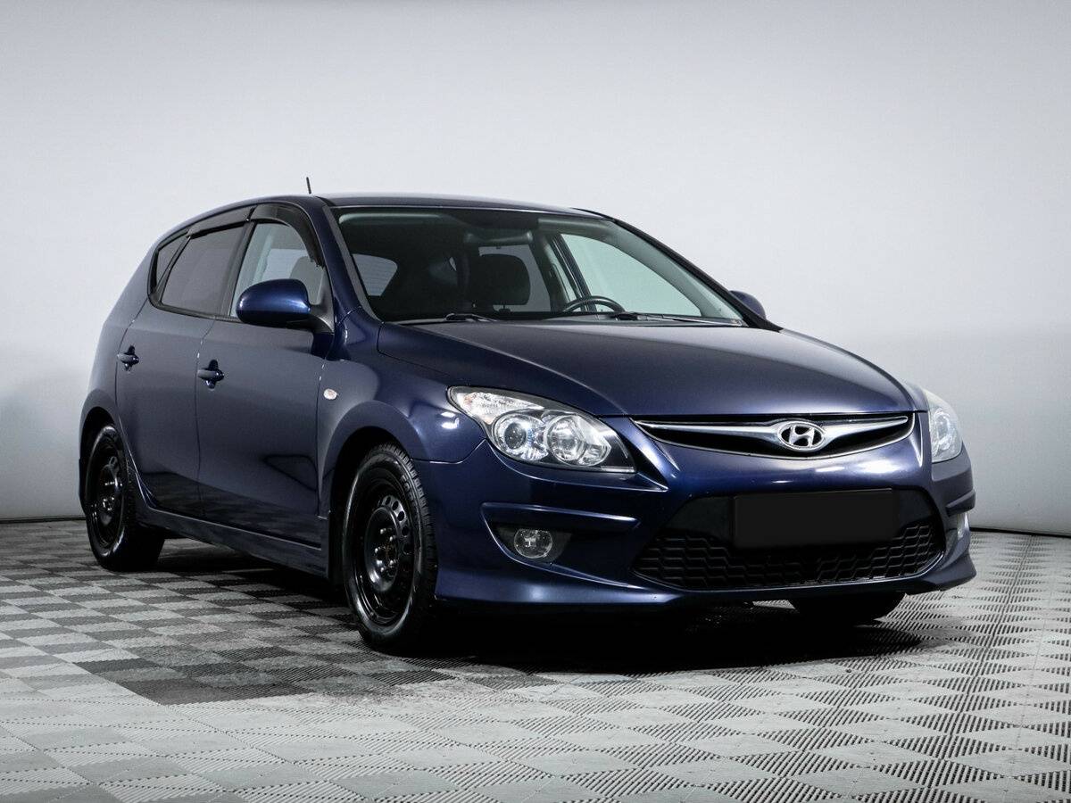 Hyundai i30 с пробегом — 2010 год. Фото: #2
