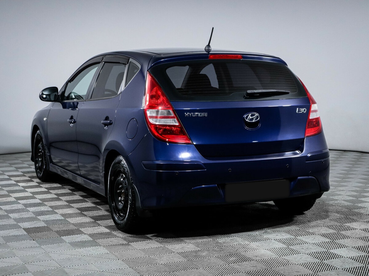 Hyundai i30 с пробегом — 2010 год. Фото: #5