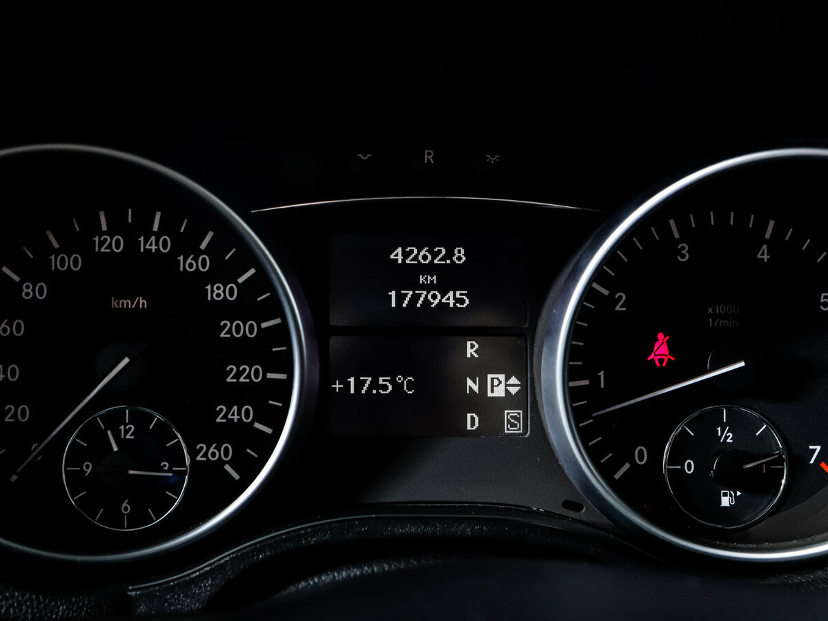 Mercedes-Benz M-Класс с пробегом — 2008 год. Фото: #10