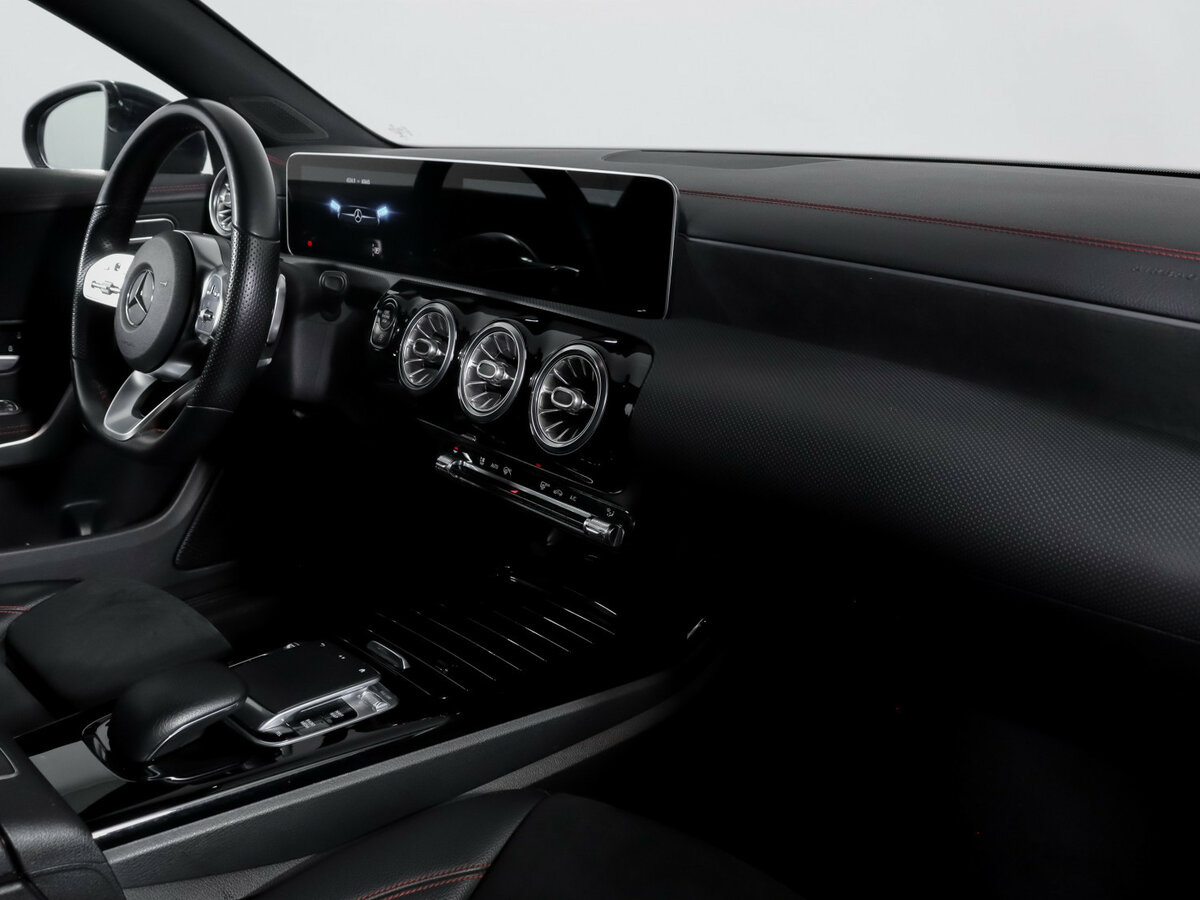 Mercedes-Benz CLA с пробегом — 2019 год. Фото: #8