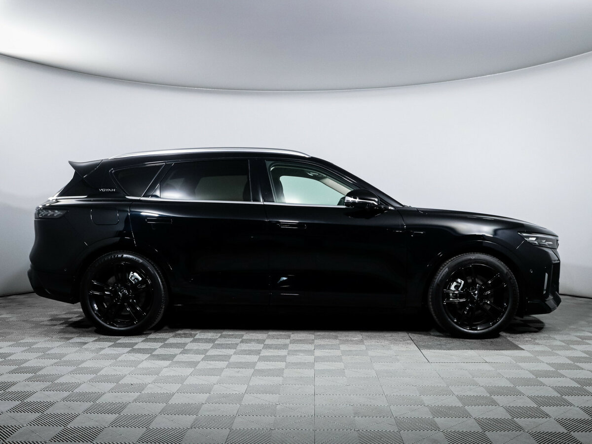 Voyah Free с пробегом — 2023 год. Фото: #3