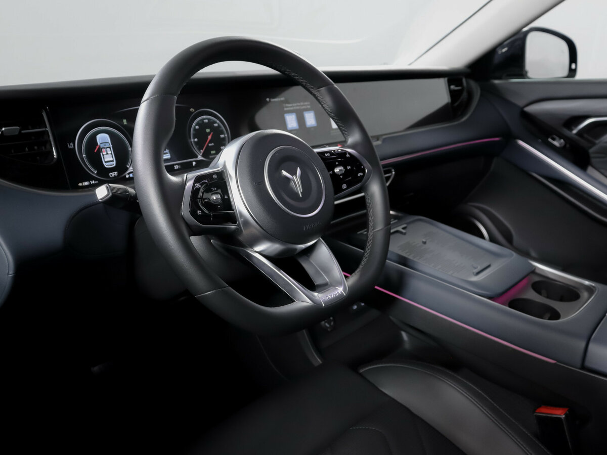 Voyah Free с пробегом — 2023 год. Фото: #12