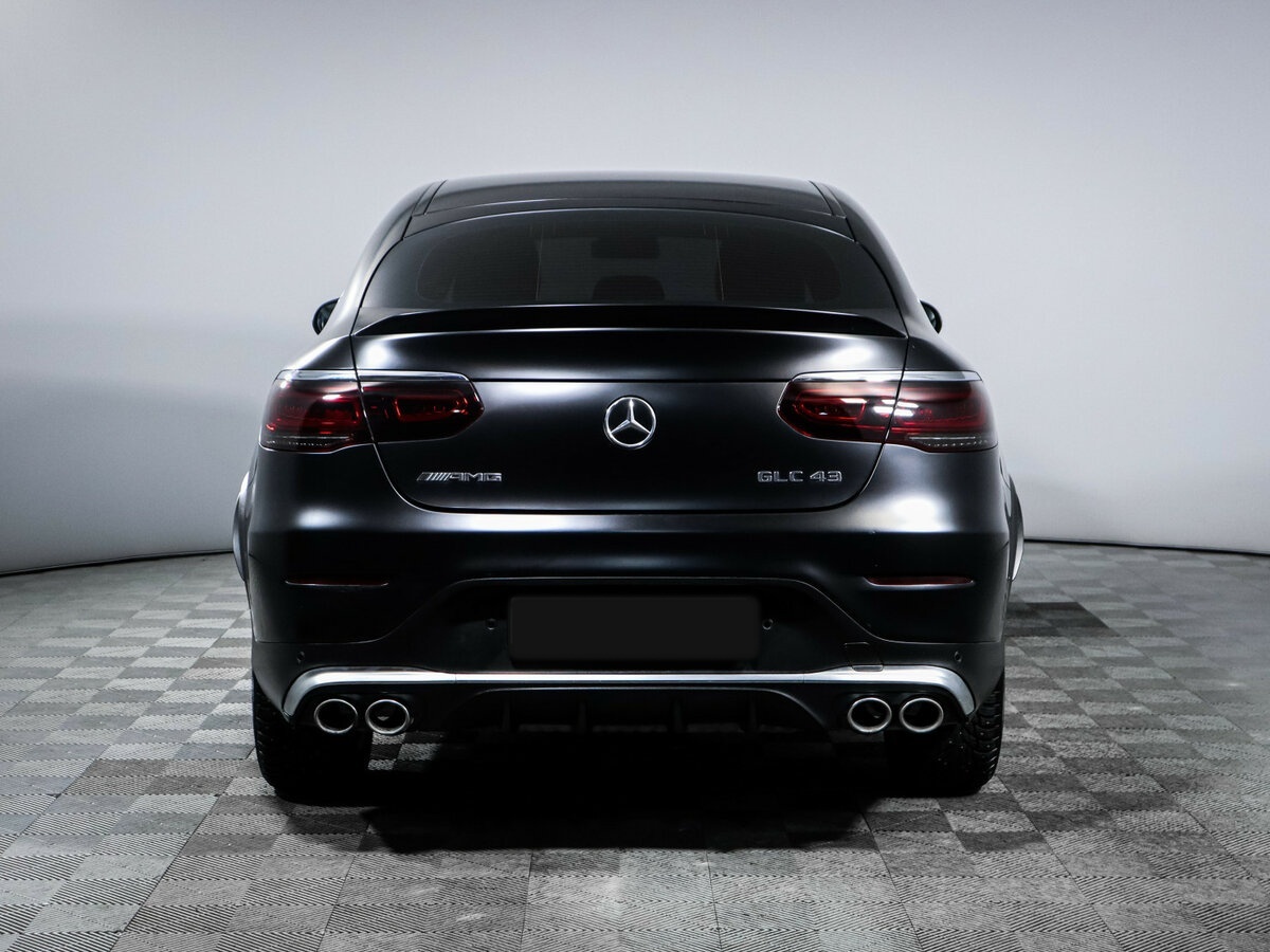 Mercedes-Benz GLC Coupe AMG с пробегом — 2020 год. Фото: #4