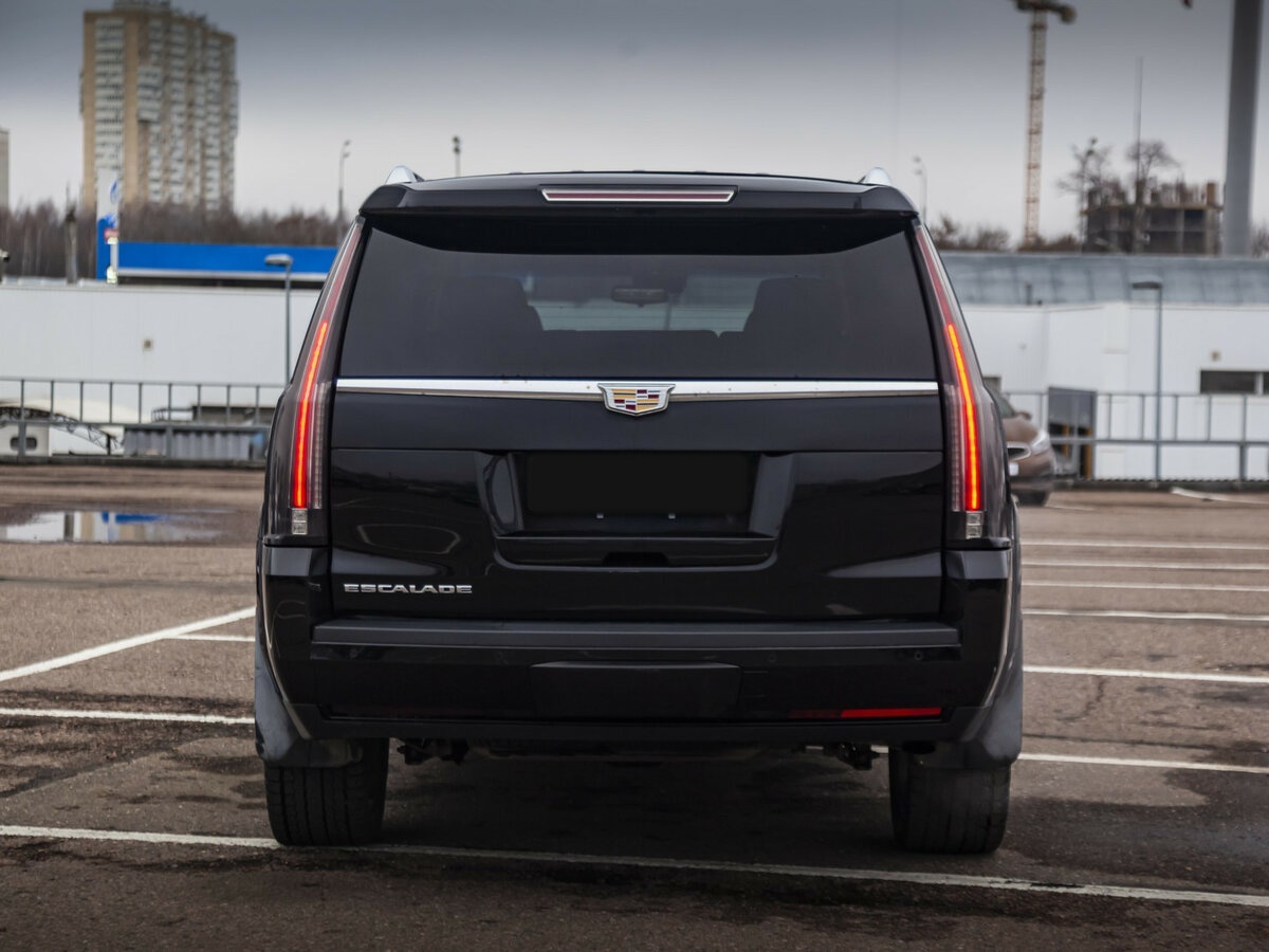 Cadillac Escalade с пробегом — 2018 год. Фото: #5