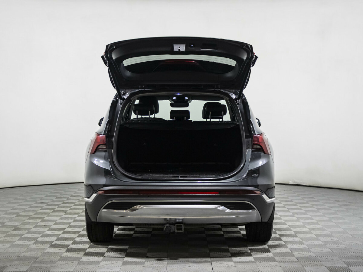 Hyundai Santa Fe с пробегом — 2021 год. Фото: #19