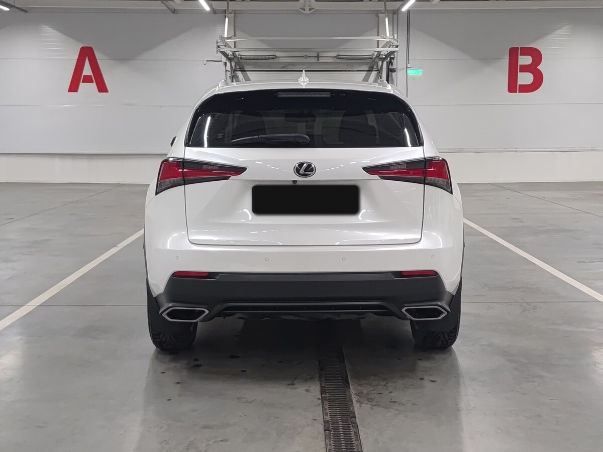 Lexus NX с пробегом — 2018 год. Фото: #5