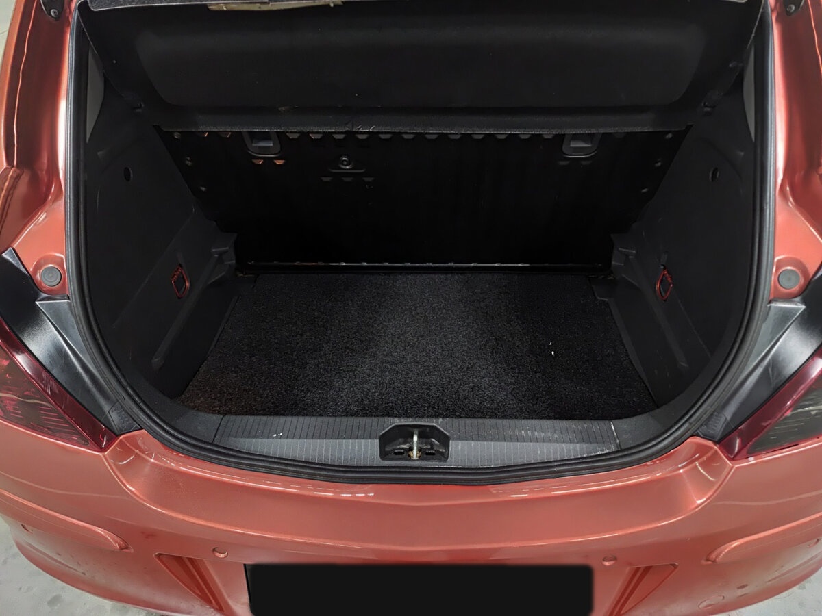 Opel Corsa с пробегом — 2012 год. Фото: #9