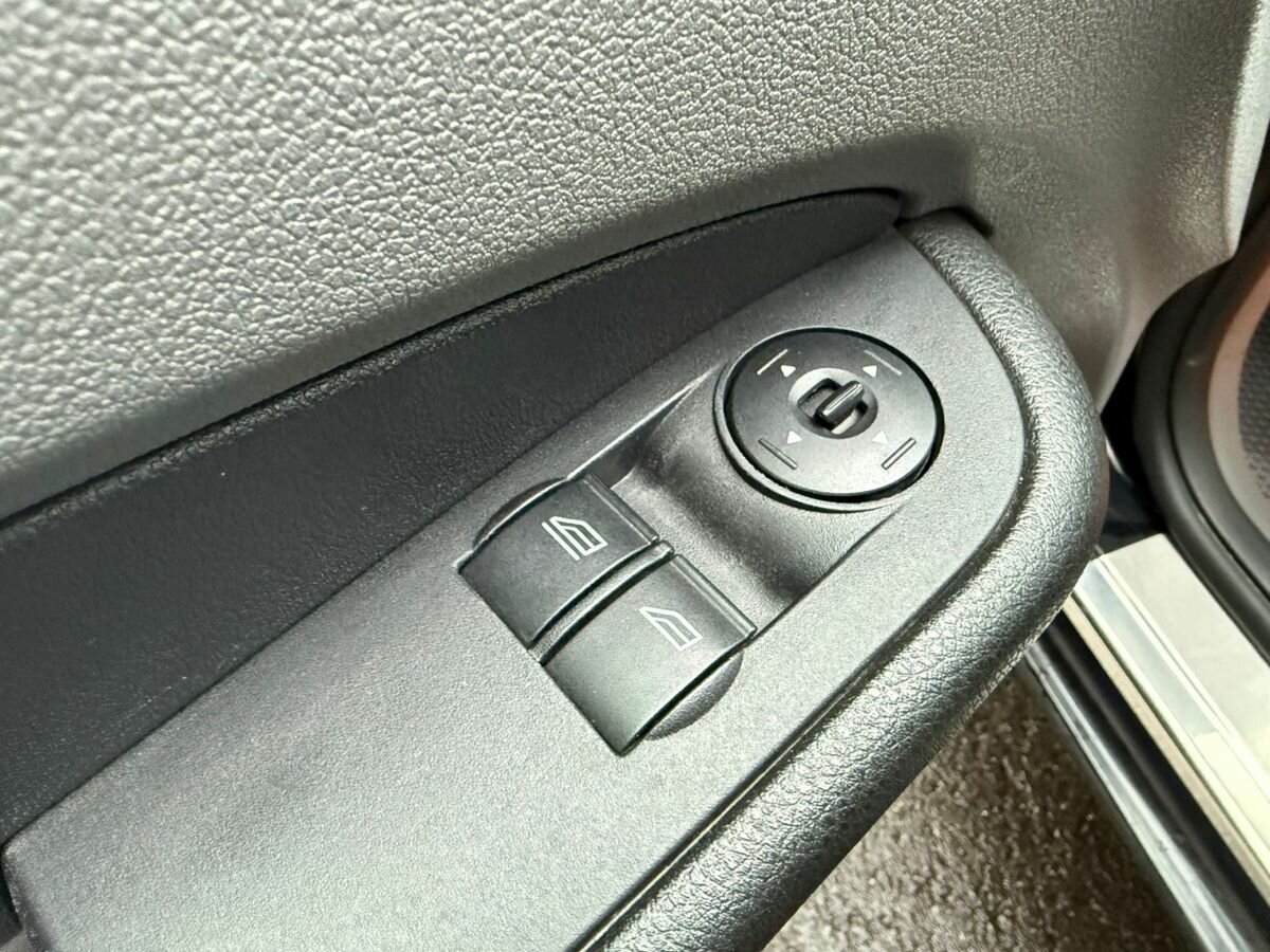 Ford Focus с пробегом — 2009 год. Фото: #6