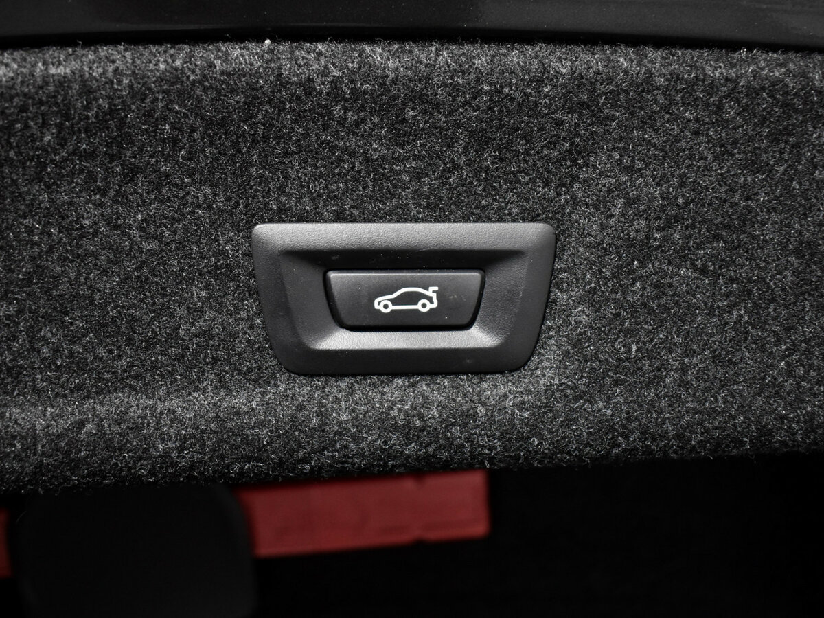 BMW 3 серии с пробегом — 2021 год. Фото: #20