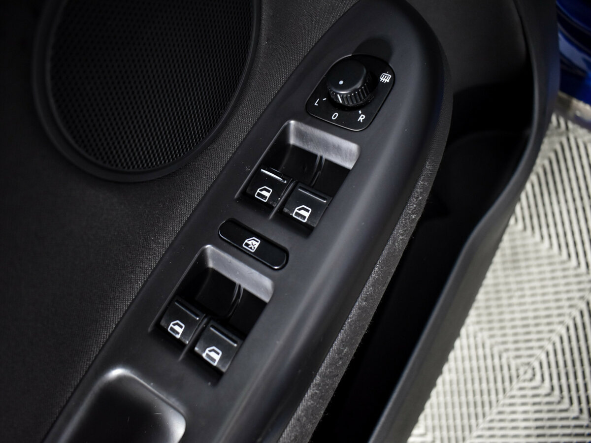 Volkswagen Golf Plus с пробегом — 2008 год. Фото: #16