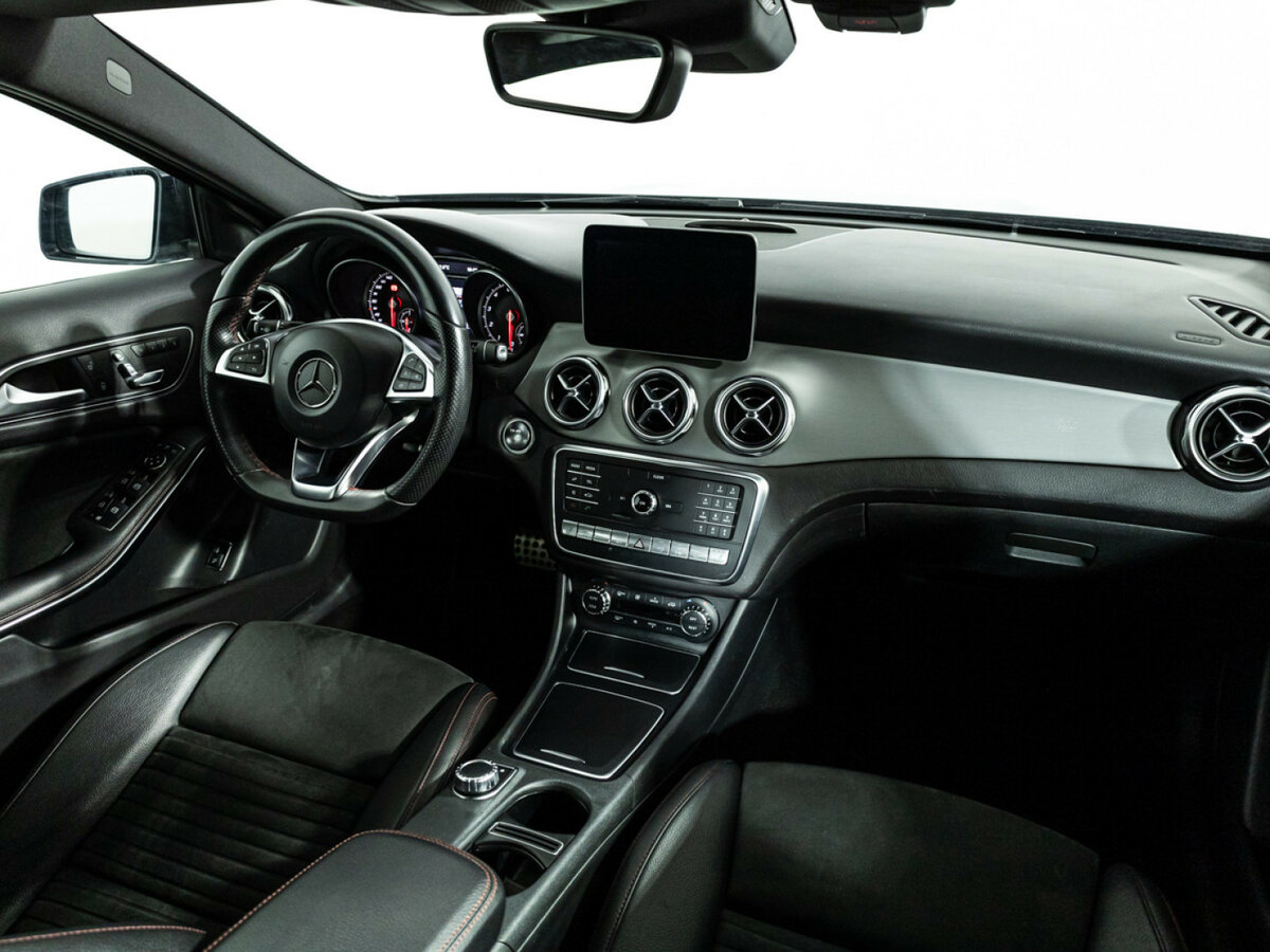 Mercedes-Benz GLA с пробегом — 2017 год. Фото: #8