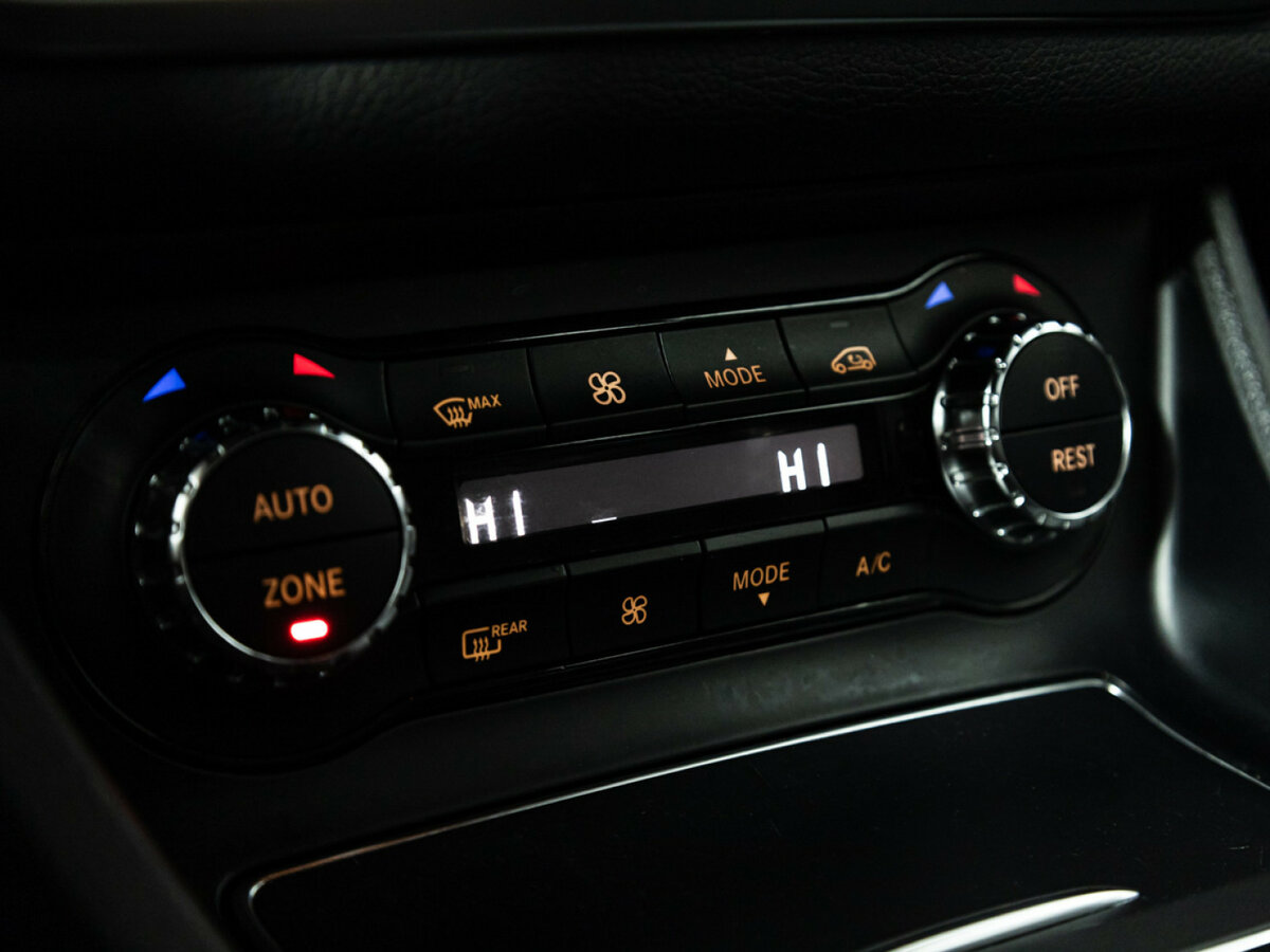 Mercedes-Benz GLA с пробегом — 2017 год. Фото: #16