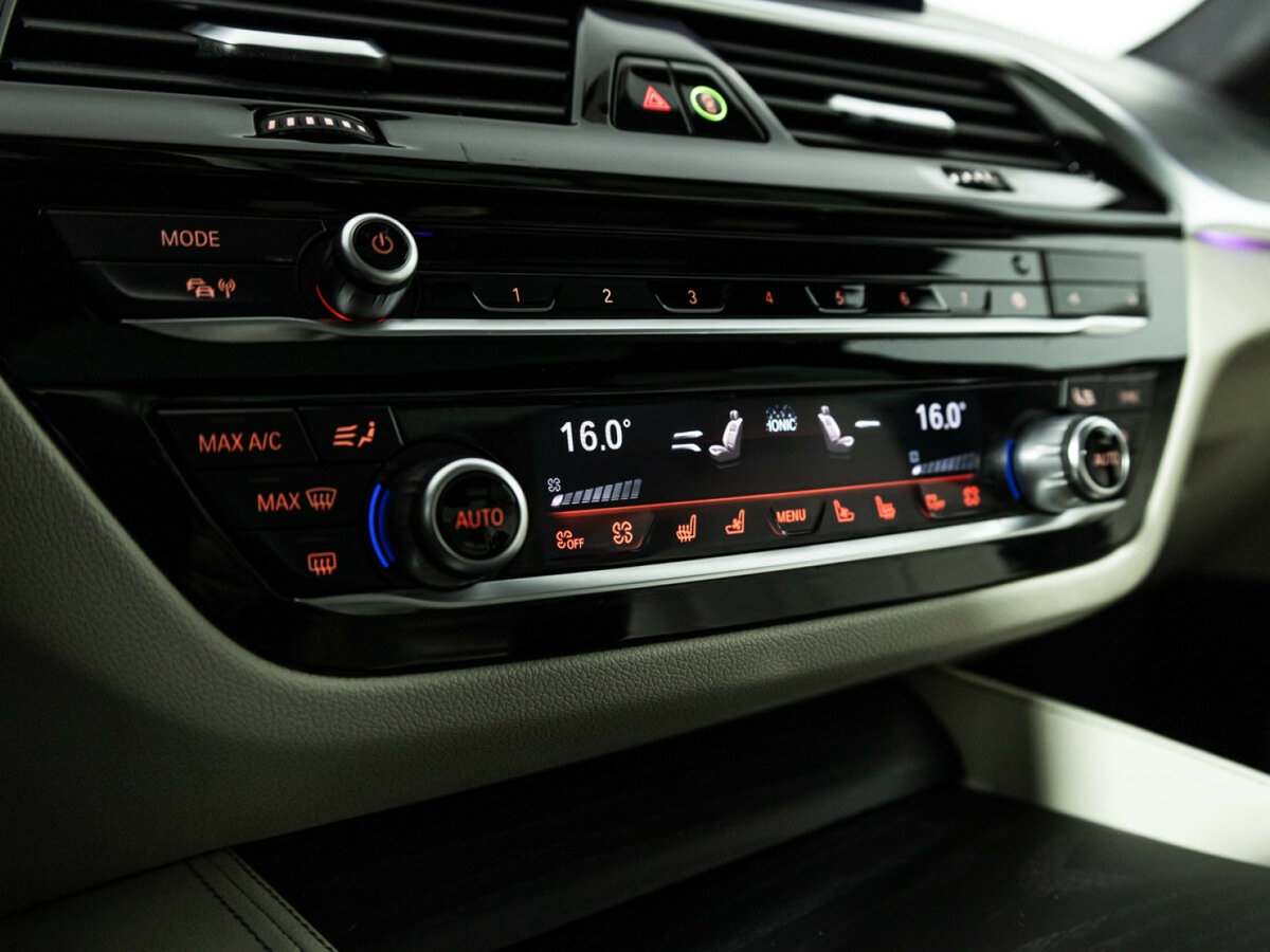 BMW 5 серии с пробегом — 2020 год. Фото: #21