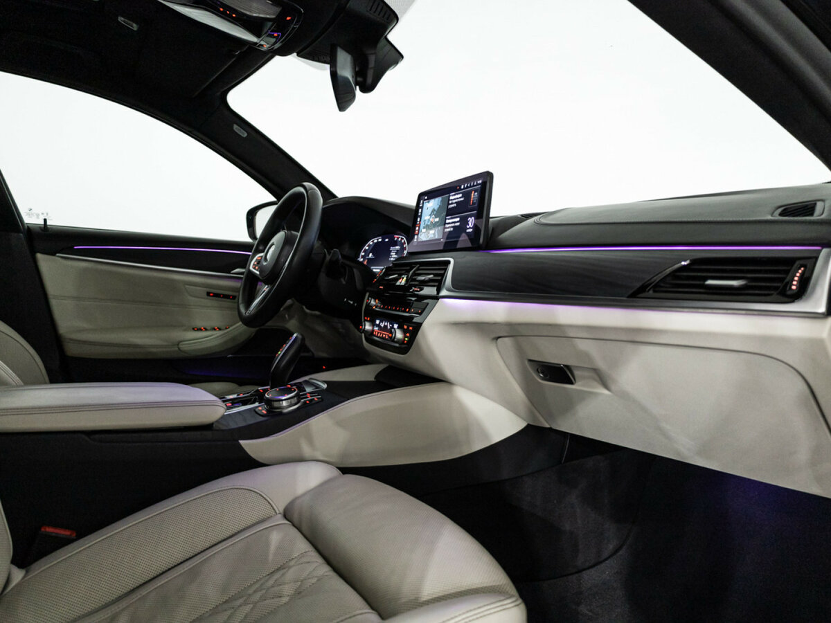 BMW 5 серии с пробегом — 2020 год. Фото: #22