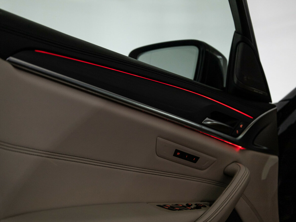 BMW 5 серии с пробегом — 2020 год. Фото: #24