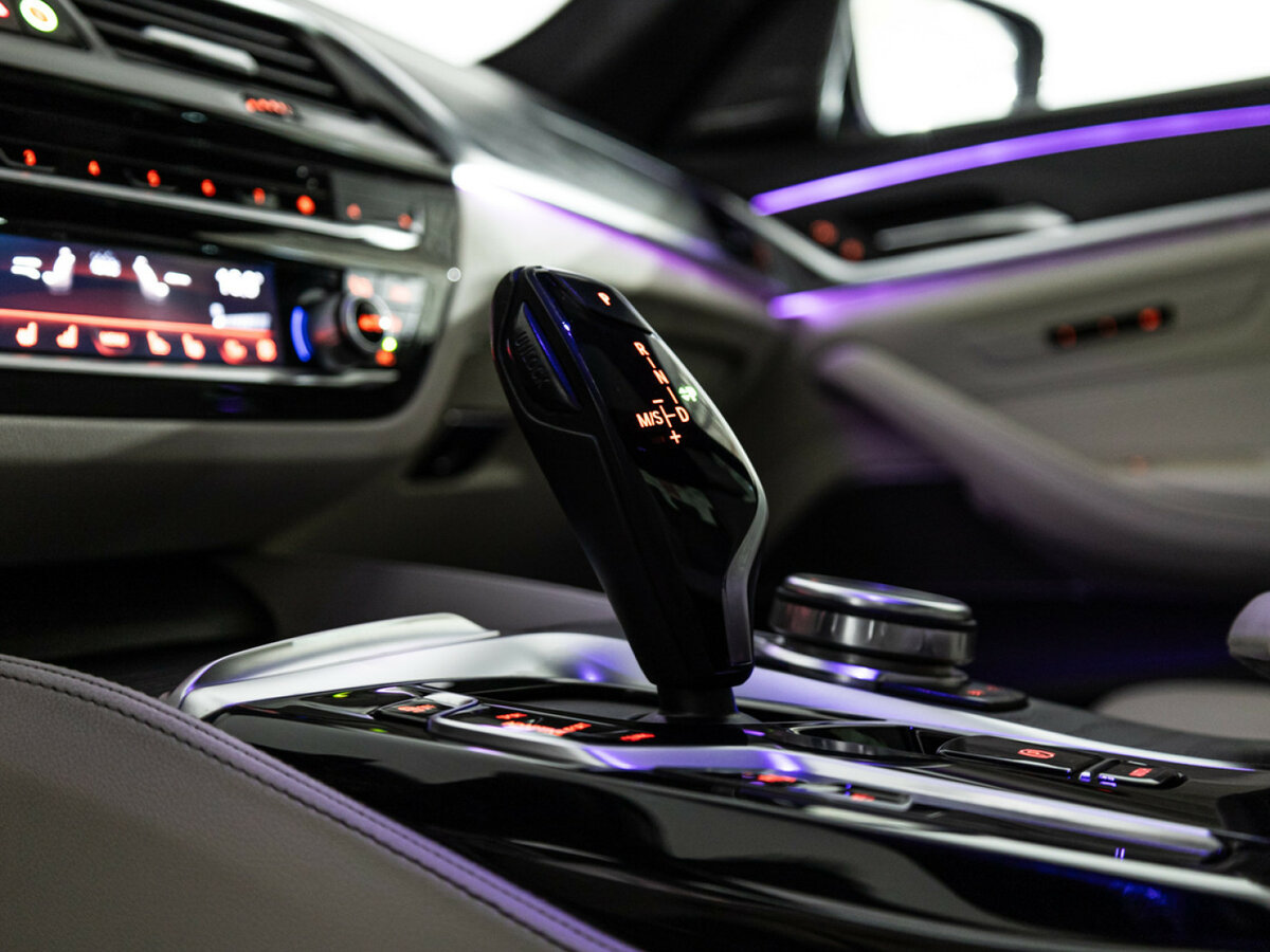 BMW 5 серии с пробегом — 2020 год. Фото: #25