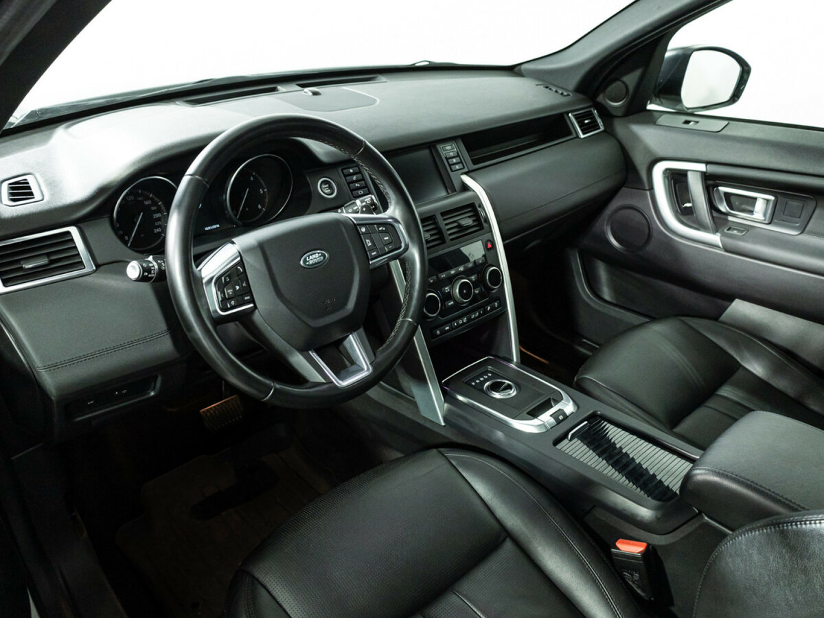 Land Rover Discovery Sport с пробегом — 2019 год. Фото: #8