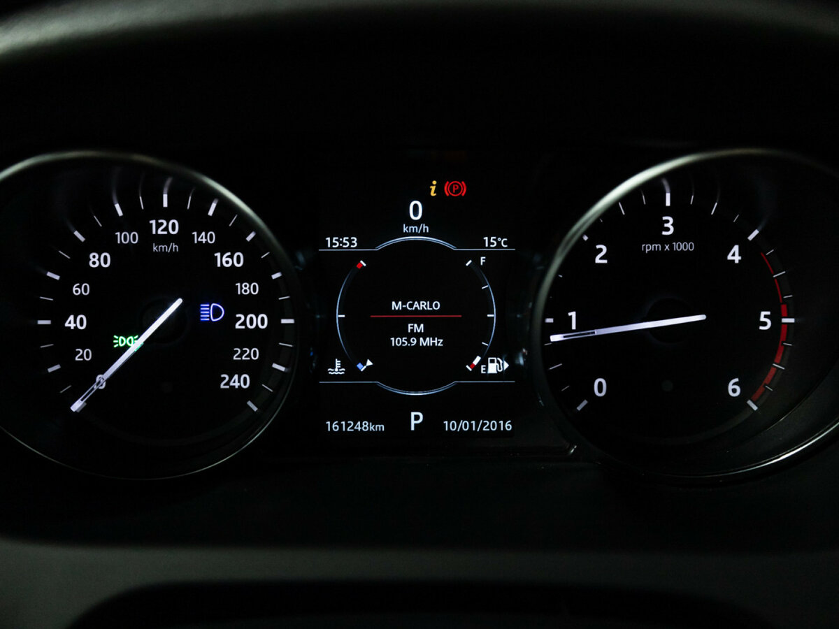 Land Rover Discovery Sport с пробегом — 2019 год. Фото: #9