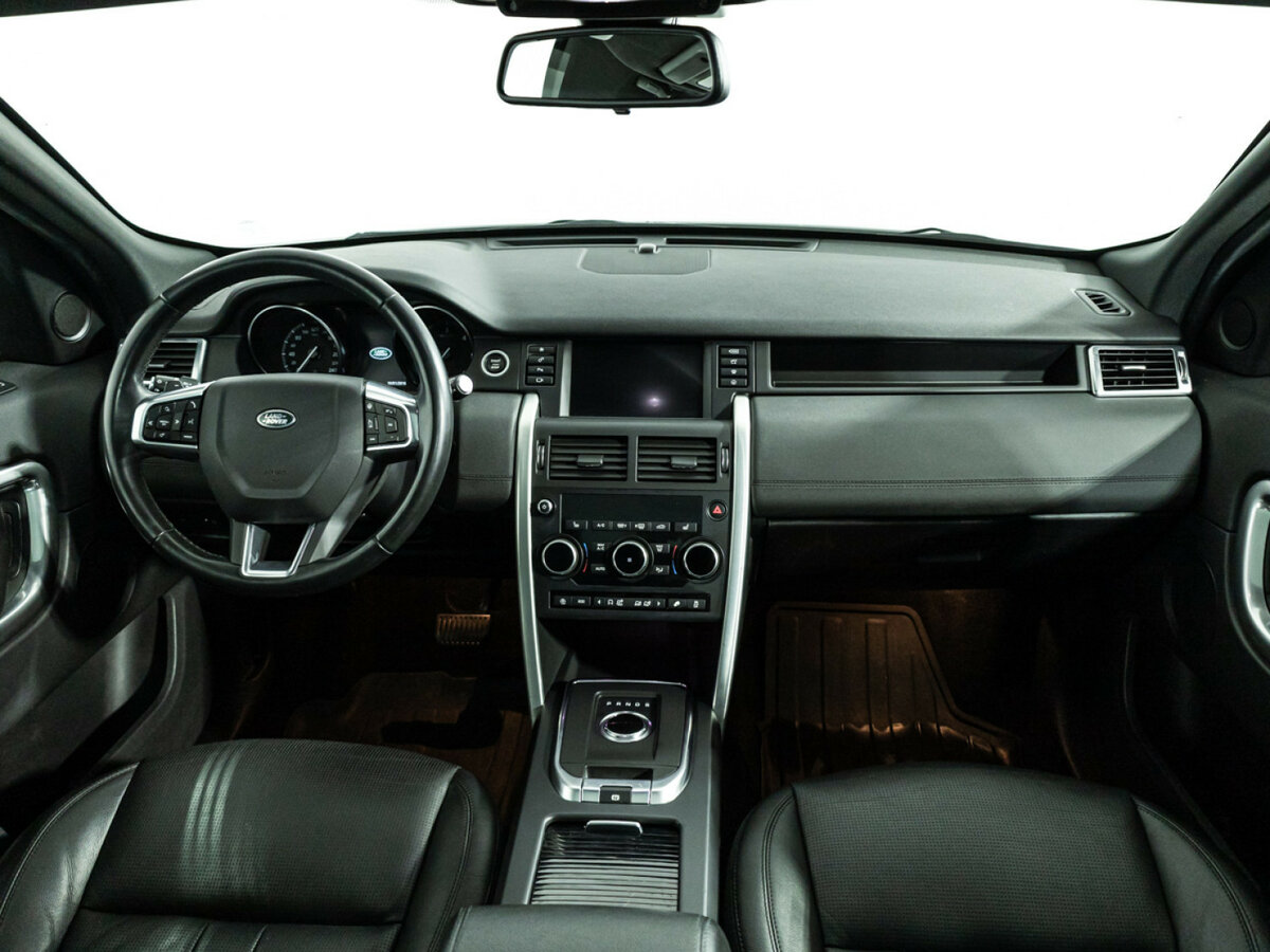Land Rover Discovery Sport с пробегом — 2019 год. Фото: #10