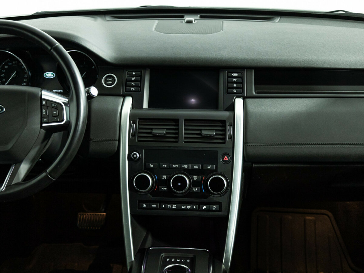 Land Rover Discovery Sport с пробегом — 2019 год. Фото: #11