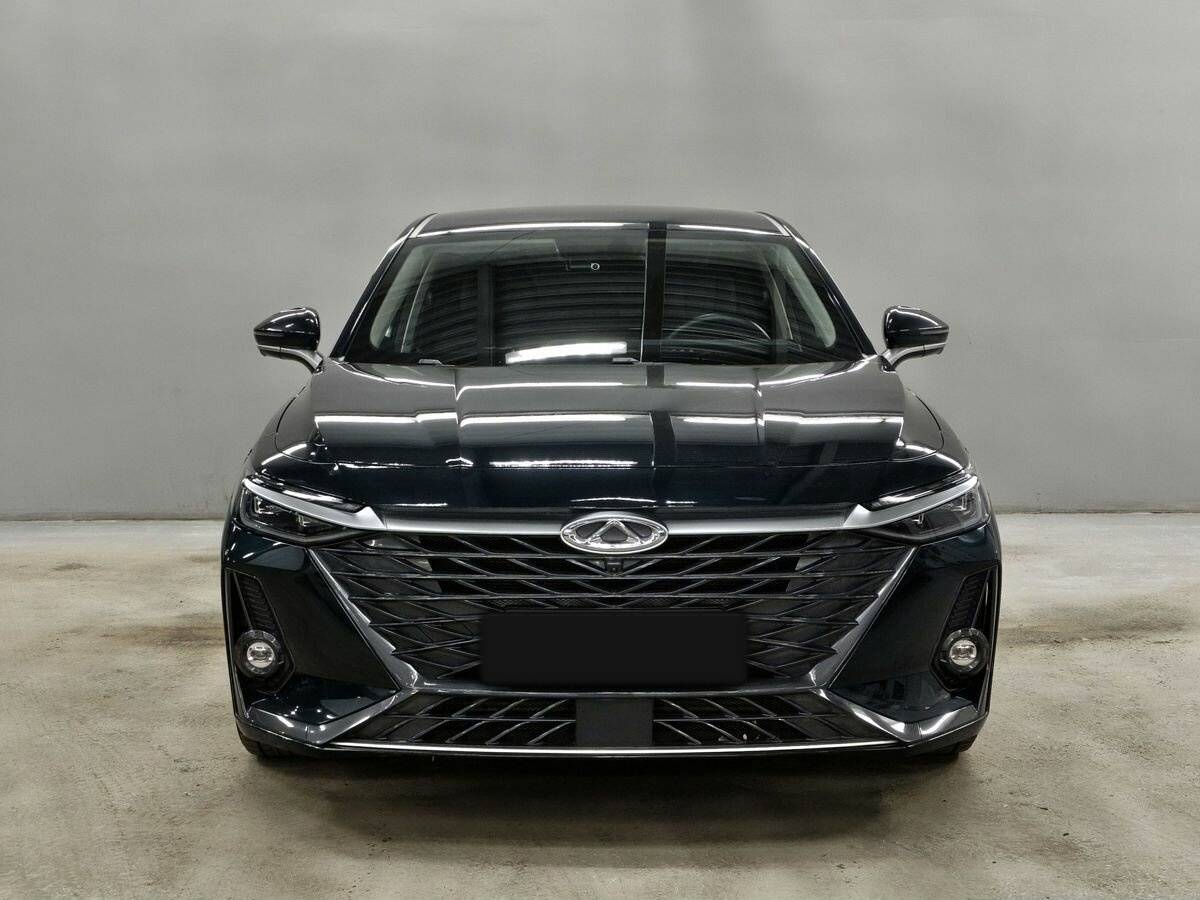 Chery Arrizo 8 с пробегом — 2024 год. Фото: #1