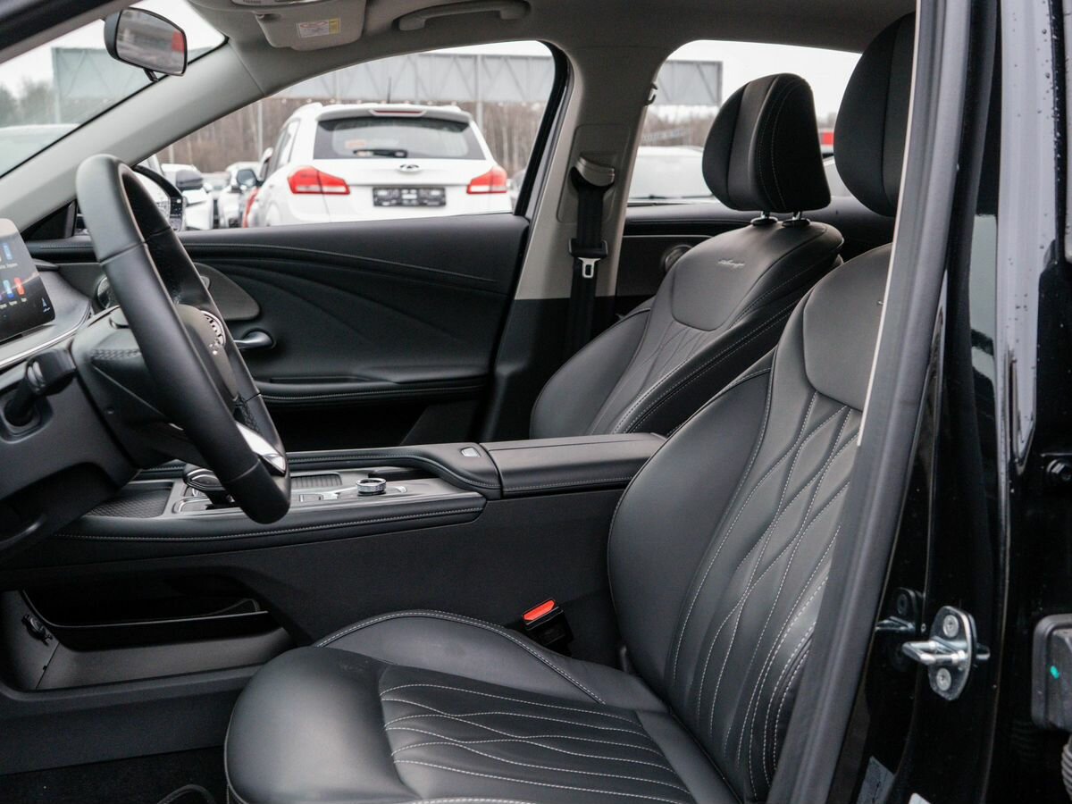 Chery Arrizo 8 с пробегом — 2024 год. Фото: #11