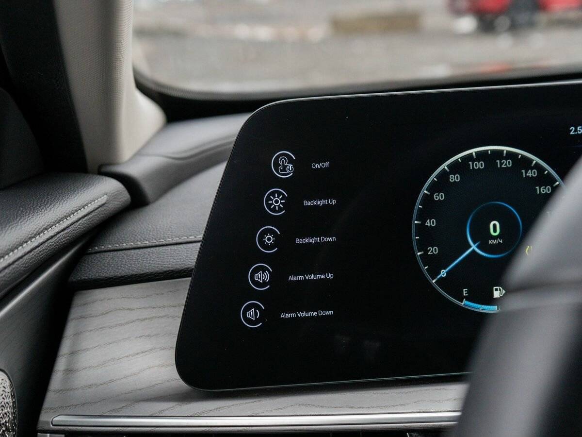 Chery Arrizo 8 с пробегом — 2024 год. Фото: #19