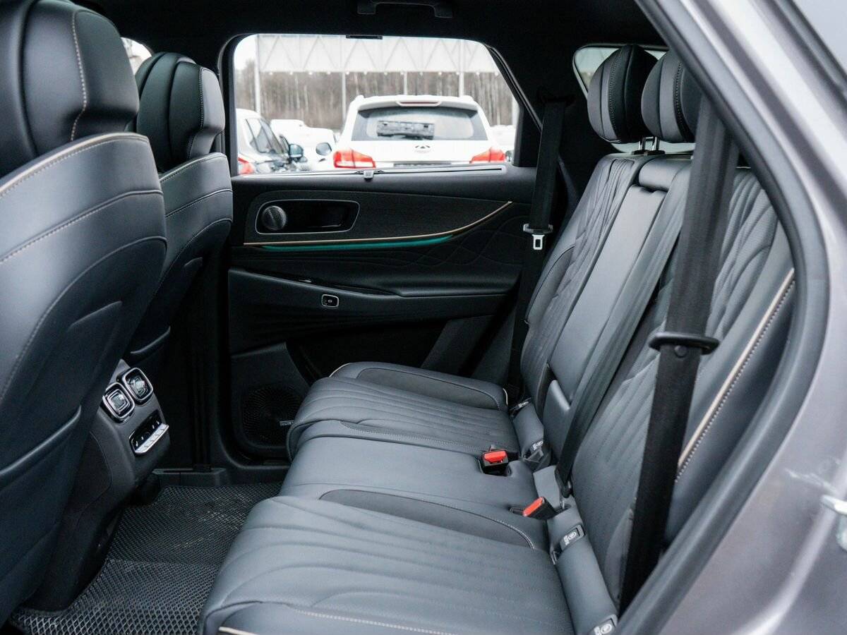 Chery Tiggo 9 с пробегом — 2023 год. Фото: #9