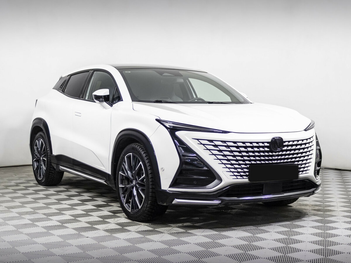 Changan UNI-T с пробегом — 2023 год. Фото: #2