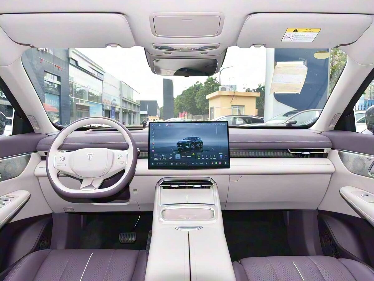 Changan Deepal S07 (S7) с пробегом — 2025 год. Фото: #16