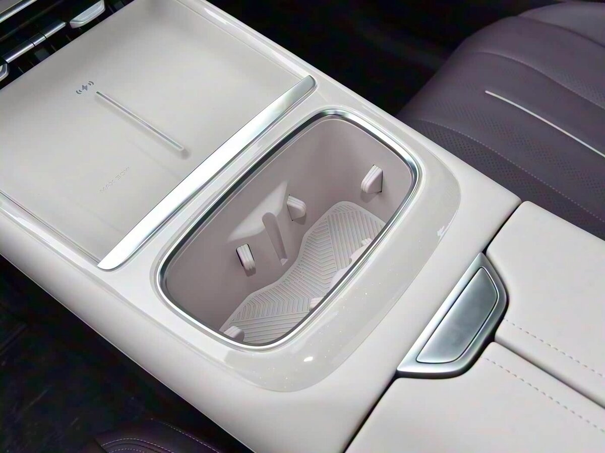 Changan Deepal S07 (S7) с пробегом — 2025 год. Фото: #20