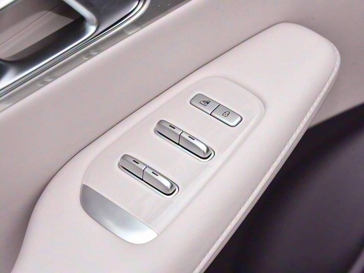 Changan Deepal S07 (S7) с пробегом — 2025 год. Фото: #23