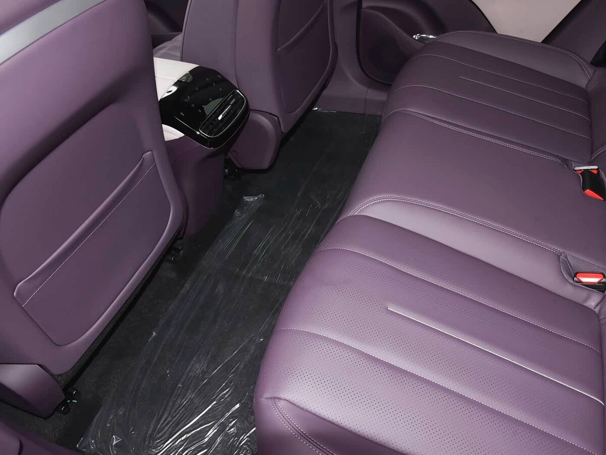 Changan Deepal S07 (S7) с пробегом — 2025 год. Фото: #30