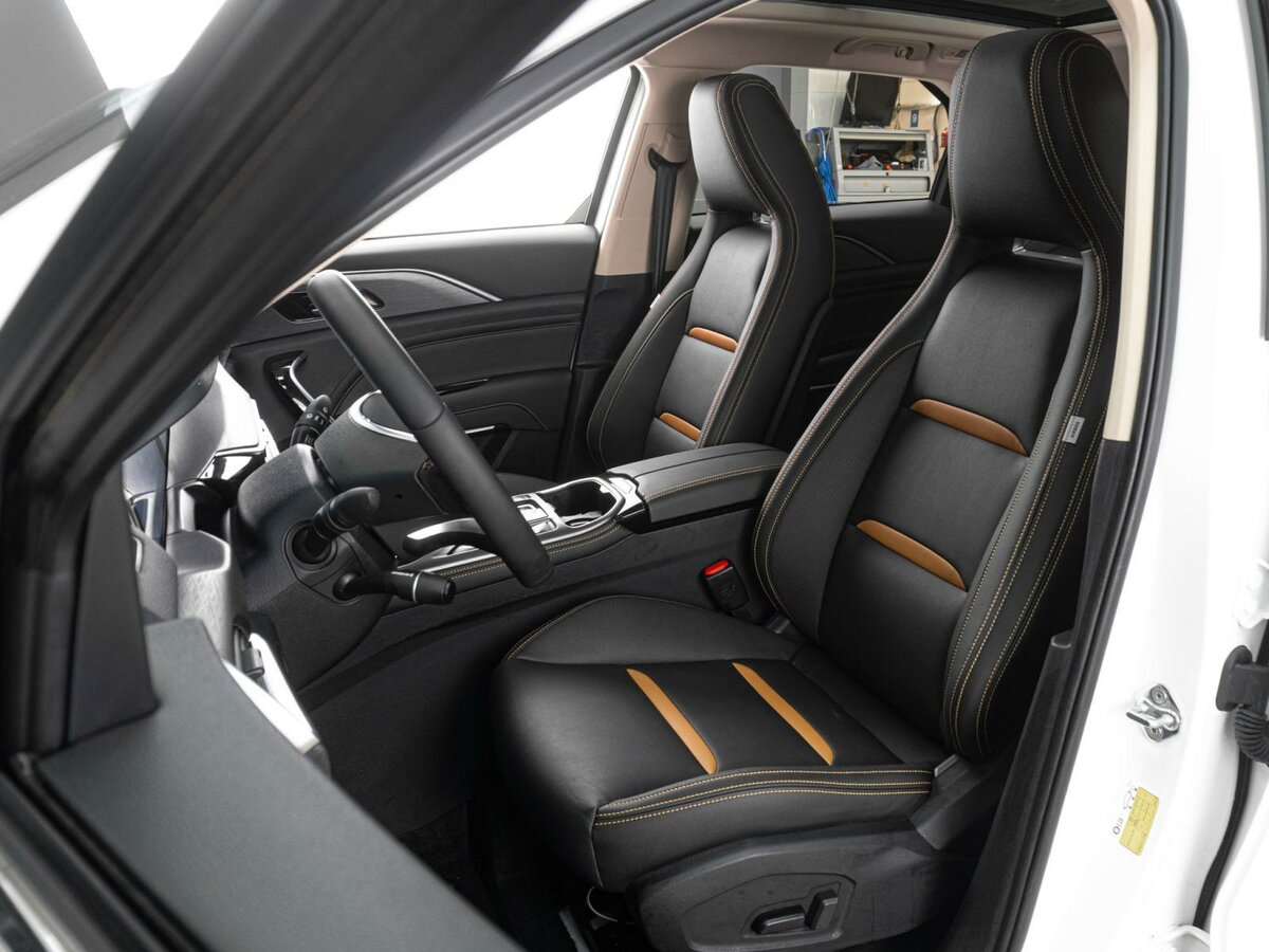 FAW Bestune T77 с пробегом — 2023 год. Фото: #12