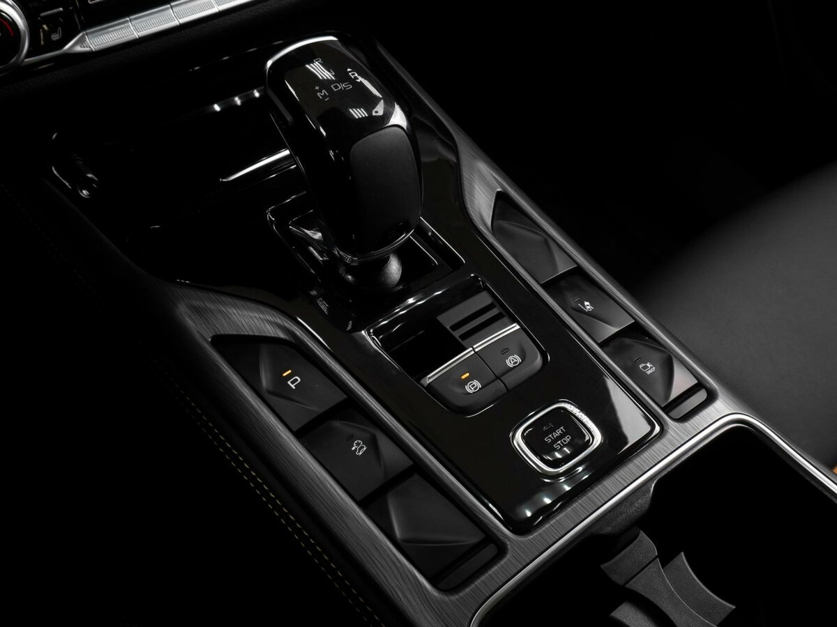 FAW Bestune T77 с пробегом — 2023 год. Фото: #15