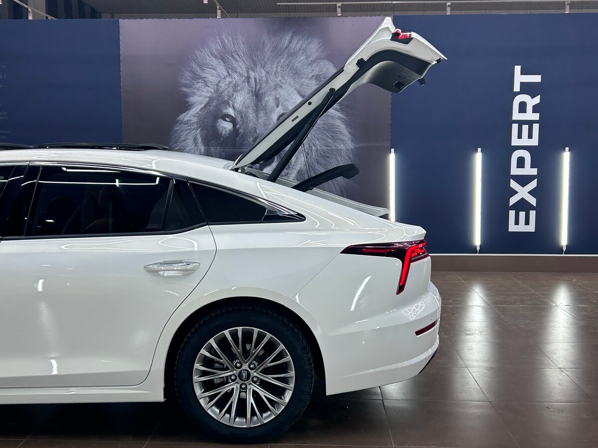 FAW Bestune B70 с пробегом — 2023 год. Фото: #26