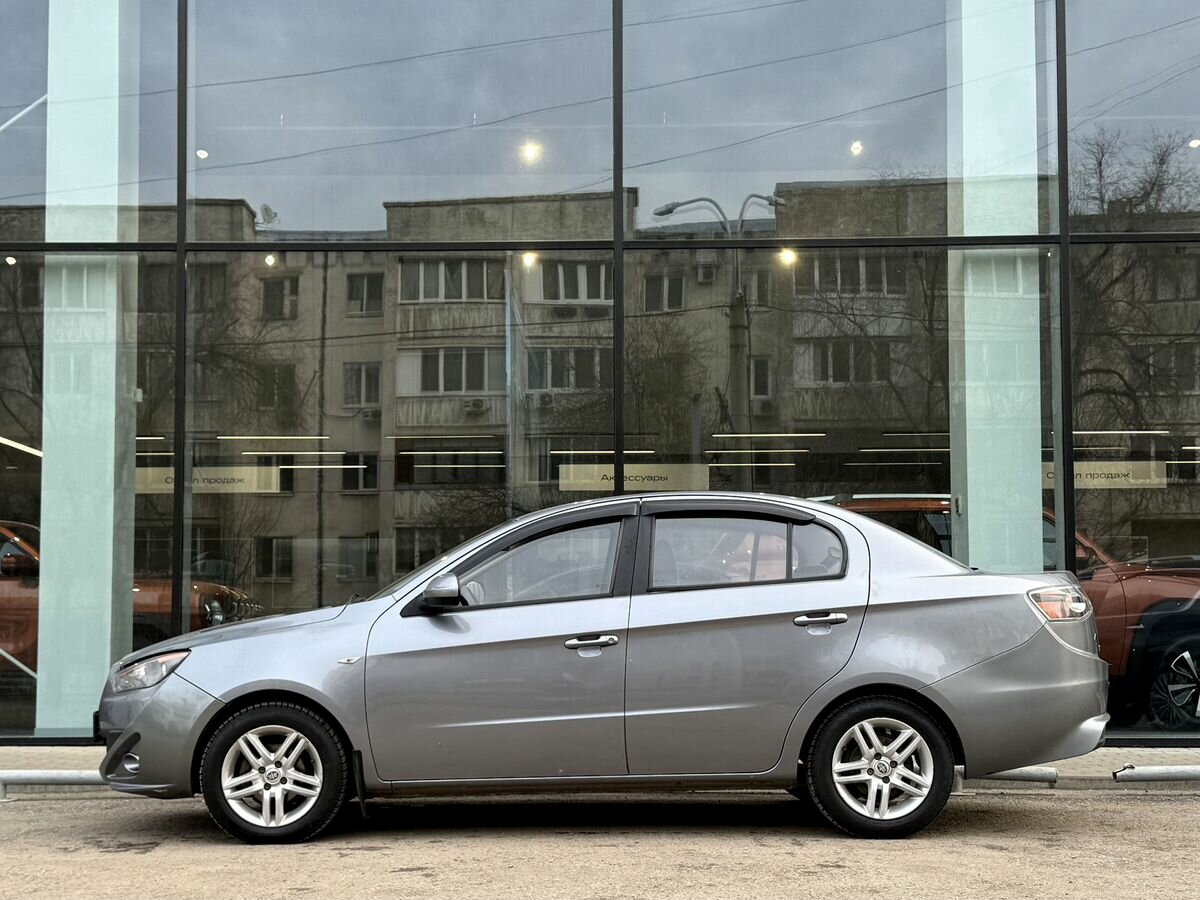 FAW Oley с пробегом — 2014 год. Фото: #7