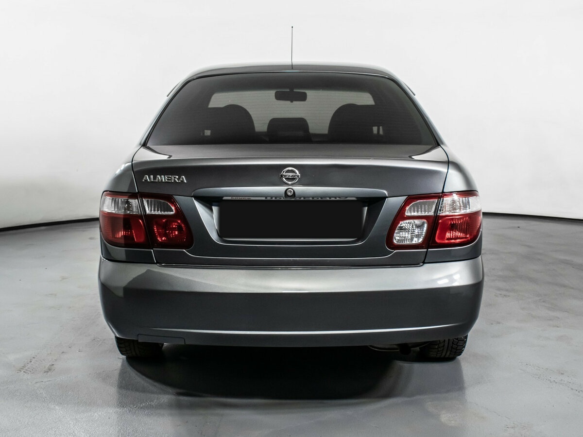 Nissan Almera с пробегом — 2005 год. Фото: #4