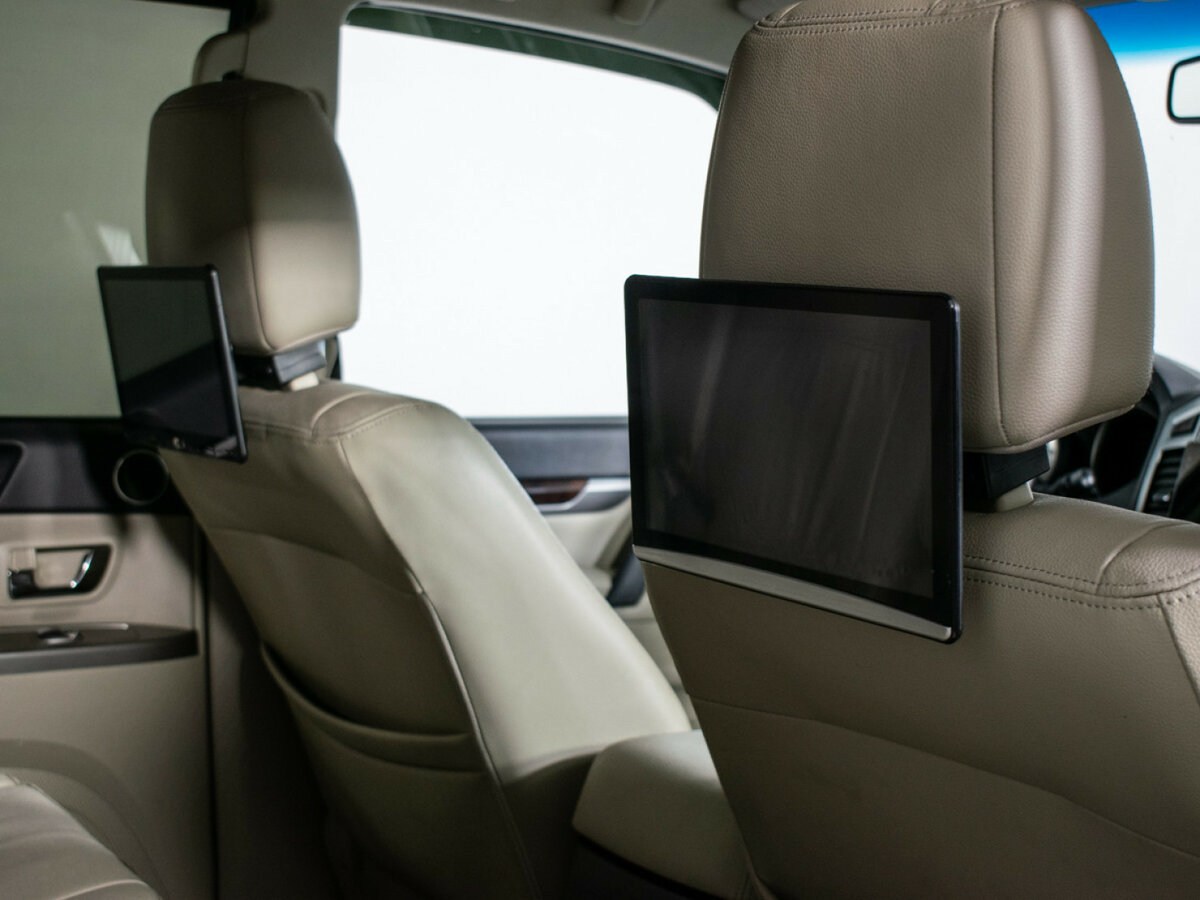 Mitsubishi Pajero с пробегом — 2020 год. Фото: #10