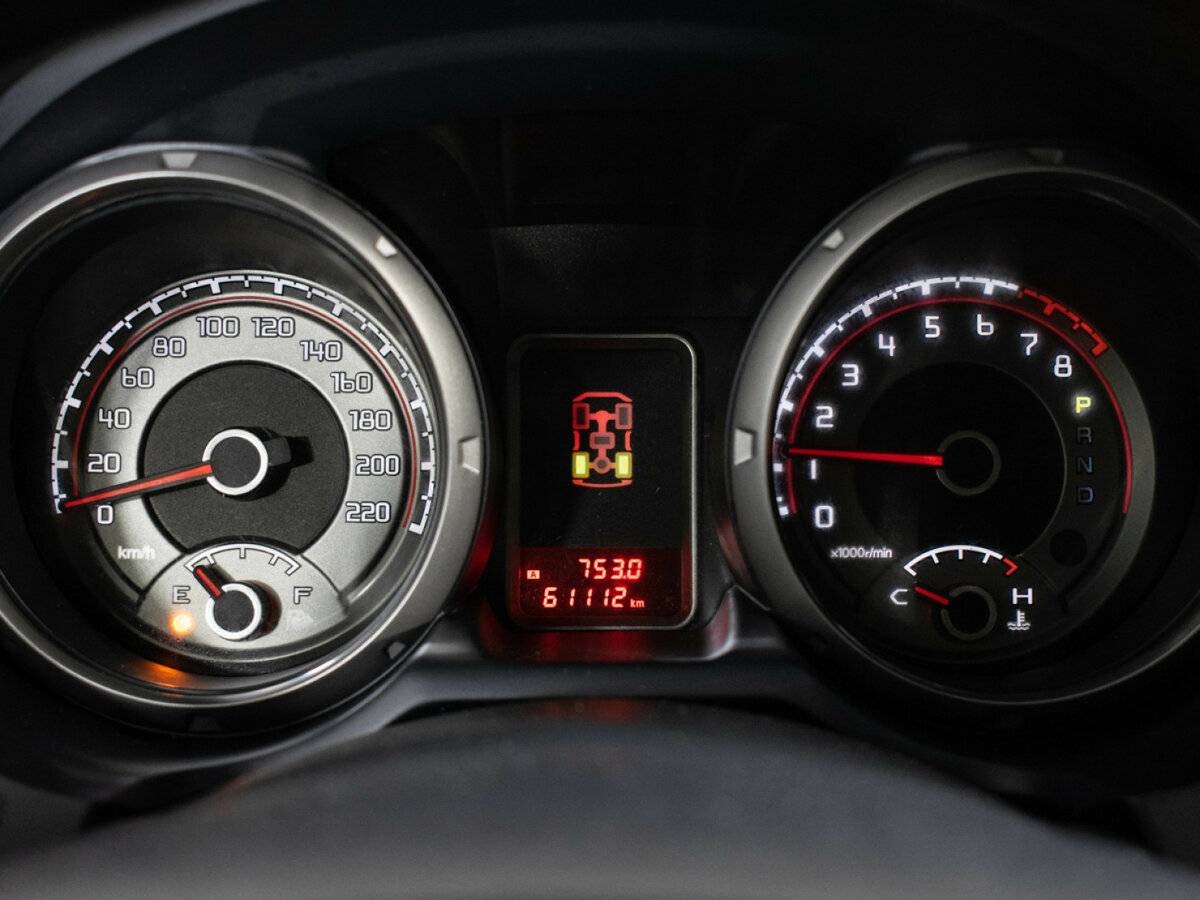 Mitsubishi Pajero с пробегом — 2020 год. Фото: #12