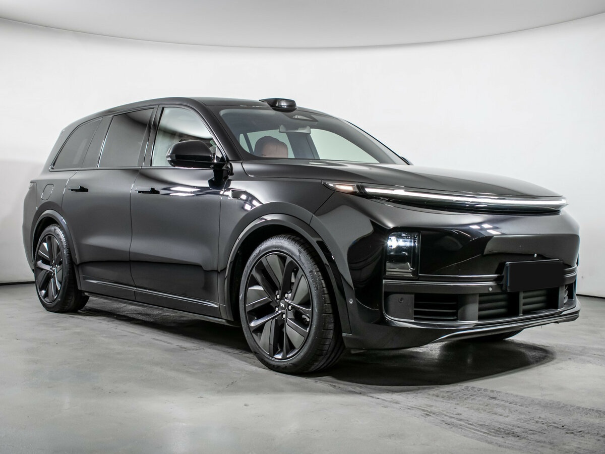 Li Auto (Lixiang) L9 с пробегом — 2023 год. Фото: #2