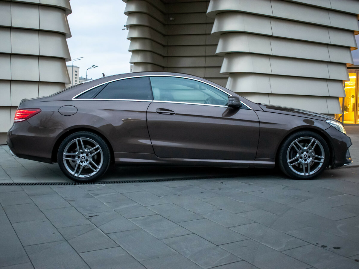 Mercedes-Benz E-Класс с пробегом — 2014 год. Фото: #3