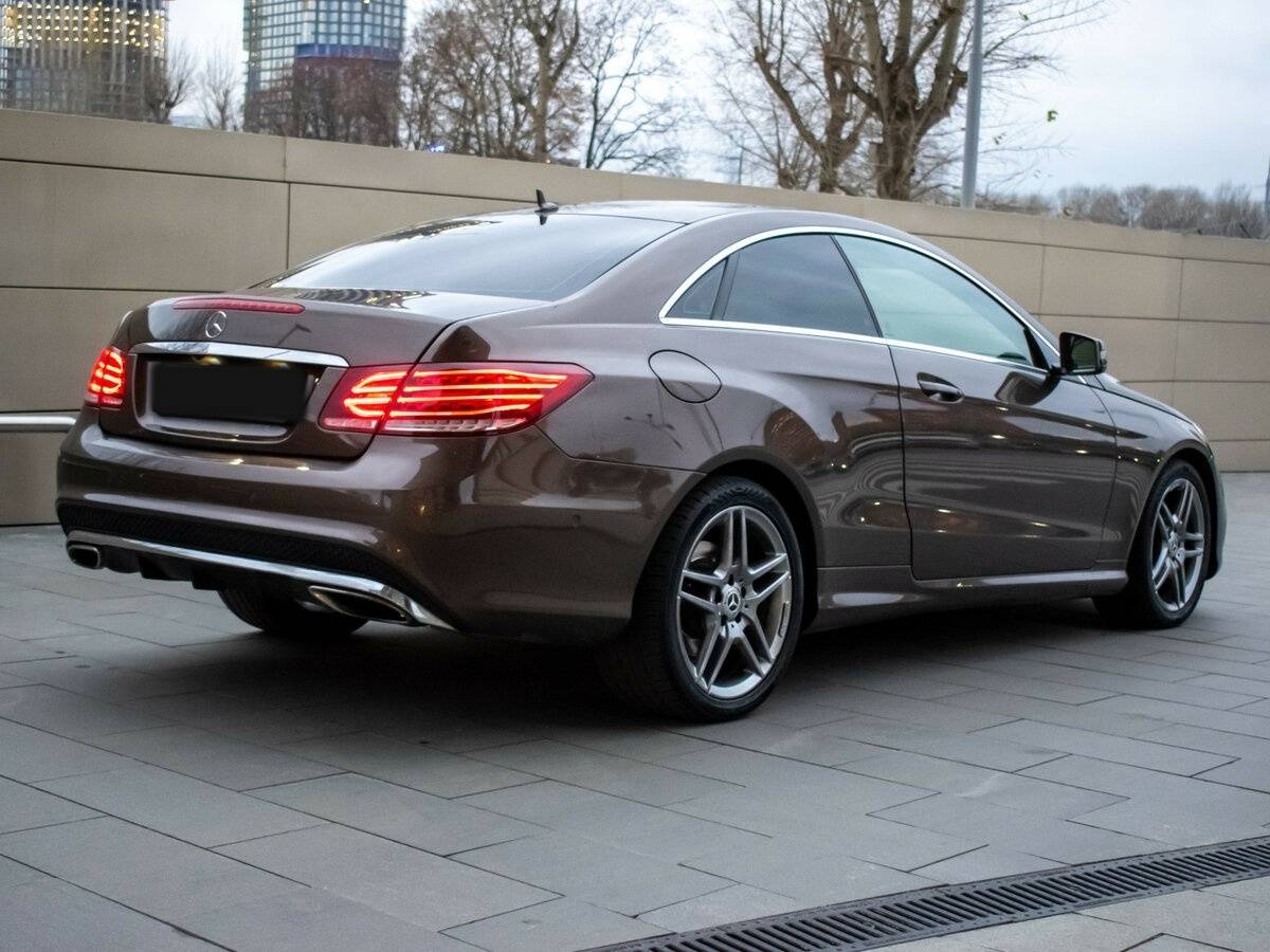 Mercedes-Benz E-Класс с пробегом — 2014 год. Фото: #4
